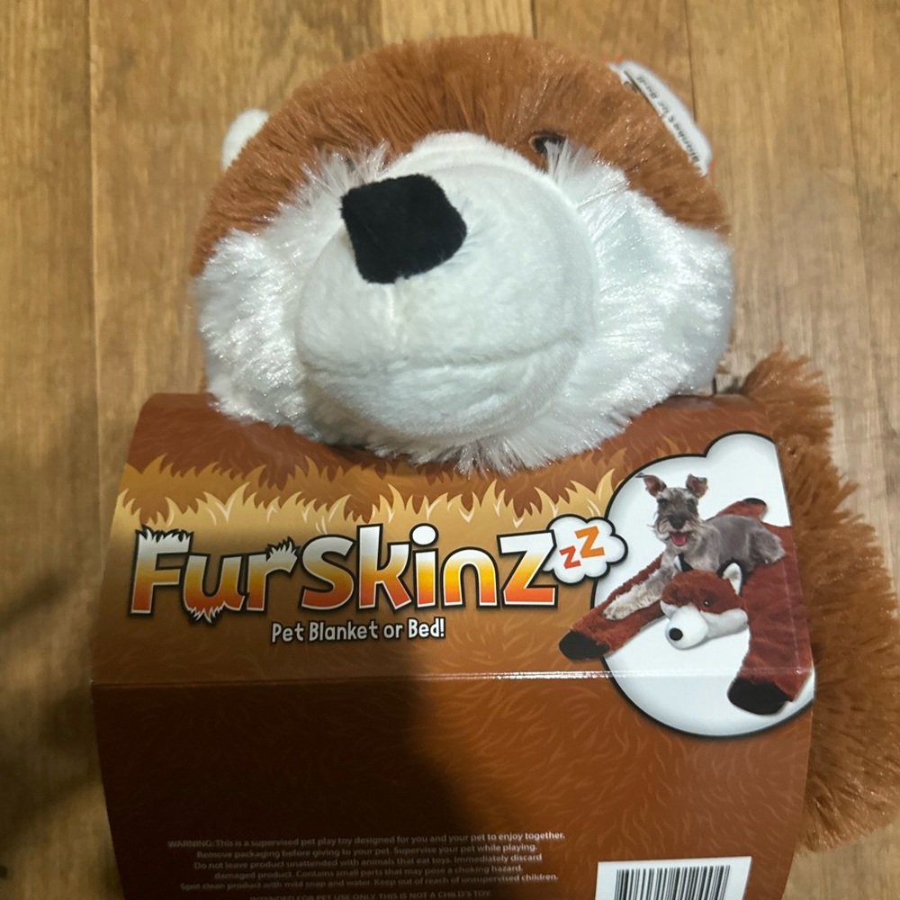 NEW! FOX RUG DOG CAT BLANKET OR BED FURSKINZ SOFT PLUSH ADD PILLOW FOR BED